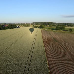 abendlich-stimmung-feld-ballonschatten-